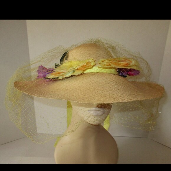 VTG 60's Wide Brim Natural Straw Hat wVeil Flowers Yellow Ribbon Bergdorf France - Picture 2 of 11